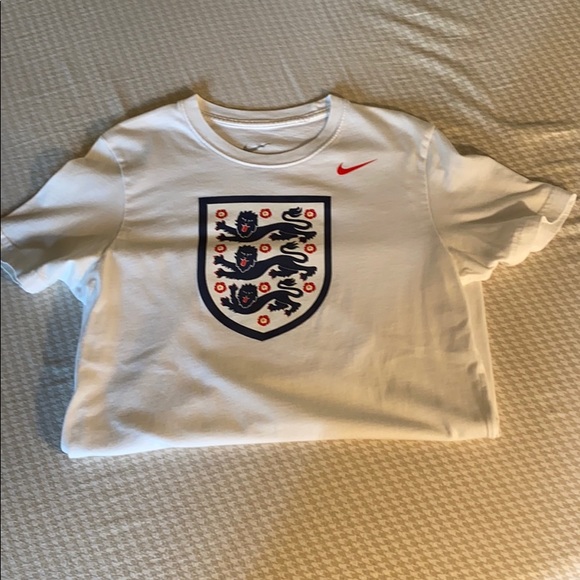 Nike Other - Nike England Soccer Crest Shirt